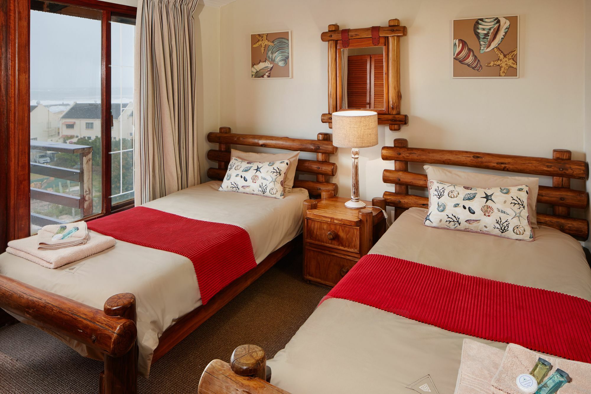 First Group Kowie River Chalets พอร์ตอัลเฟรด ภายนอก รูปภาพ